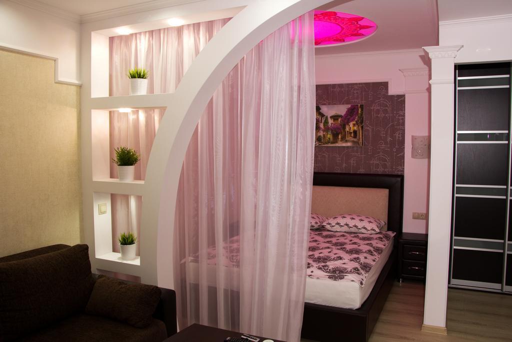 Apartment On "Mirgorod" Breszt Kültér fotó